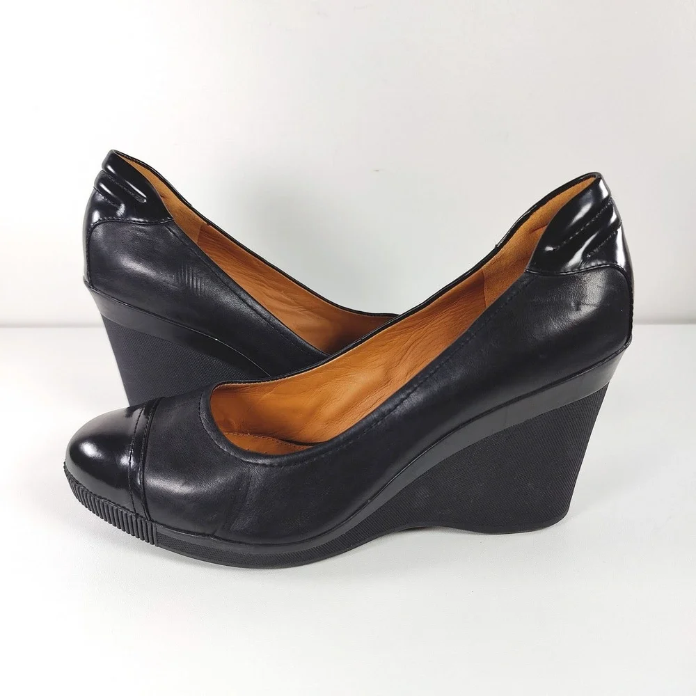 GEOX Respira Black Leather Cap Toe Wedge Pumps EU 40 D34P3D Modern Classic US 9